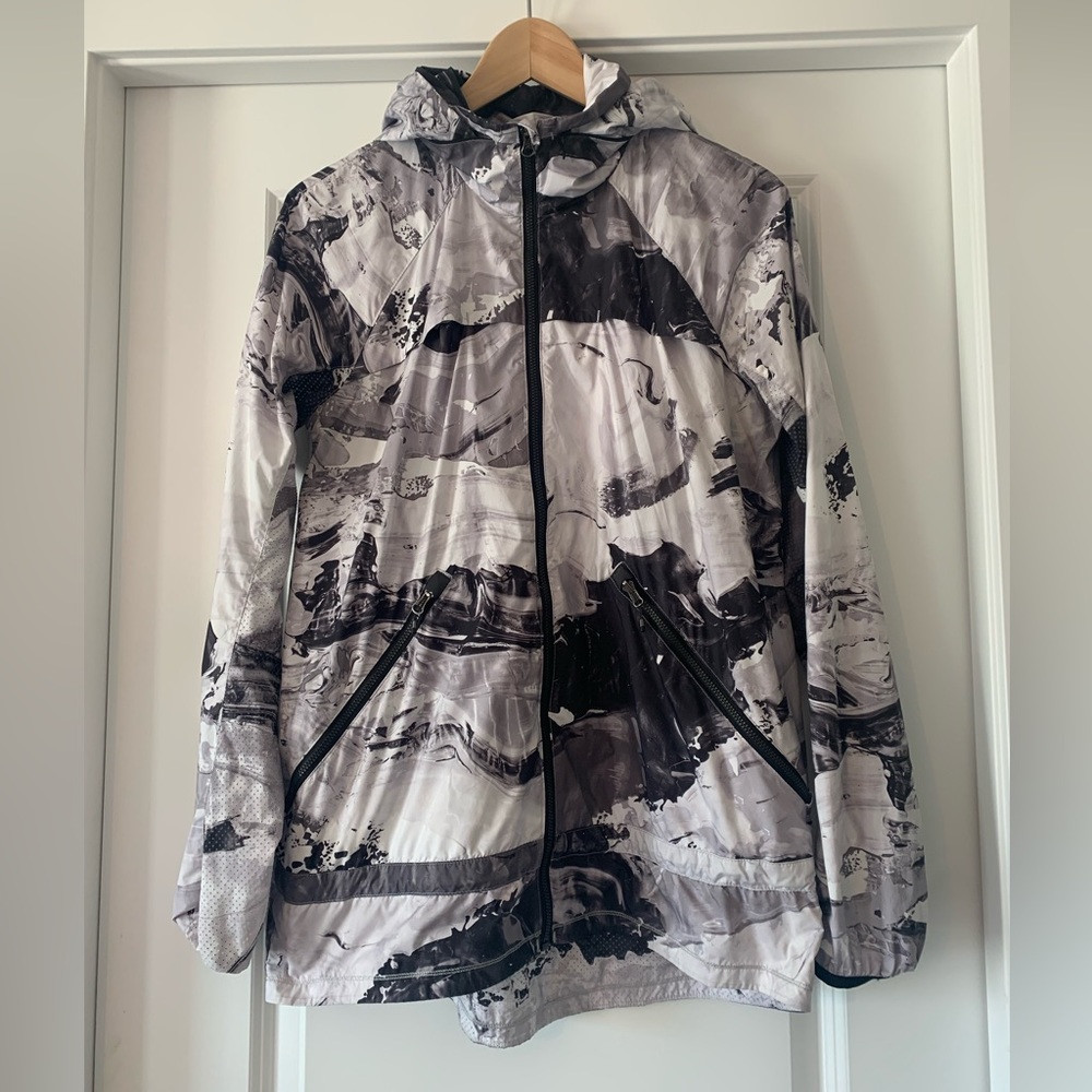 Lululemon Women’s Windbreaker
